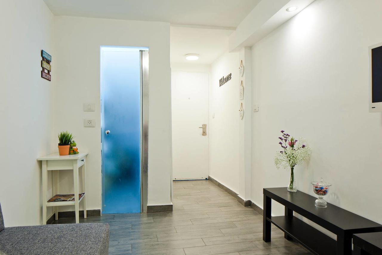Stunning Studio By The Beach Tel Aviv Exterior photo